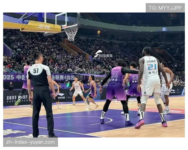 北控男篮逆转山东高速 第三节攻防强度突然提升